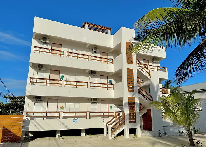San Pablo * San Pedro (Ambergris Caye)